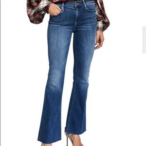 MOTHER Jeans The Weekender Fray in Sweet and Sassy